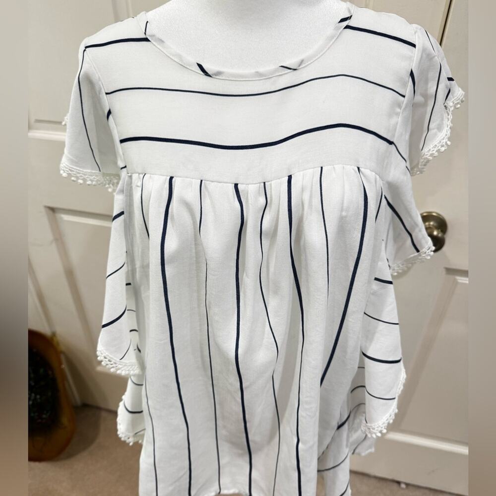 NWT Listicle, white with navy striped blouse, size L